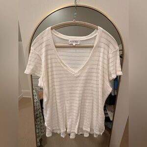Bella Dahl Cream V-Neck Short Sleeve Top